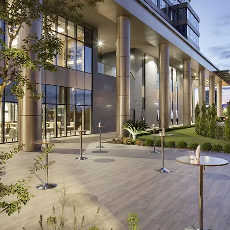 Hilton Istanbul Bakirkoy-2