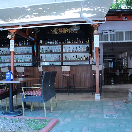 Mola Hotel-2