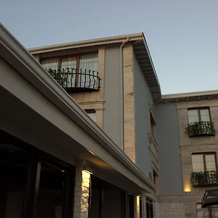 Ra Otel-3