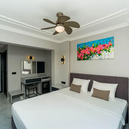 Art Suites Hotel-2