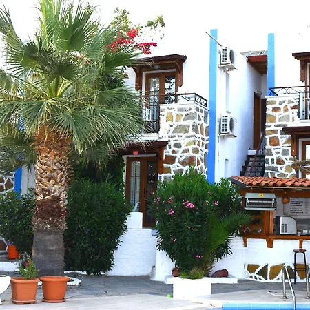 Dasis Hotel Suites-2