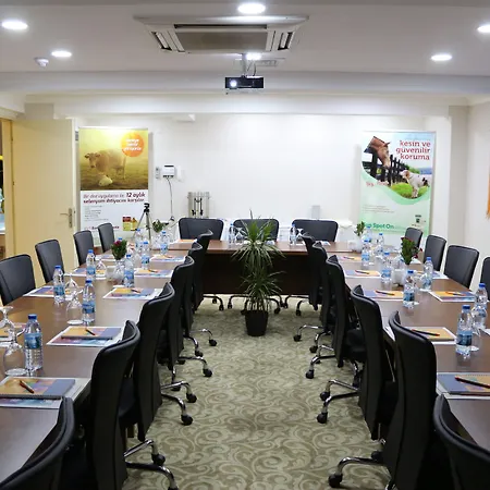 Hotel Perama-3