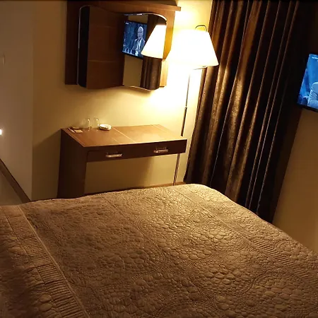 Janet Hotel 1*-2