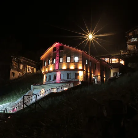 Ayder Suit Otel&Bungalov Waterfall View-3