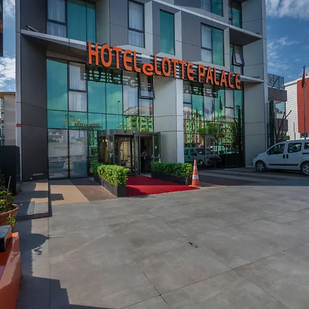 Land Park Hotel-3