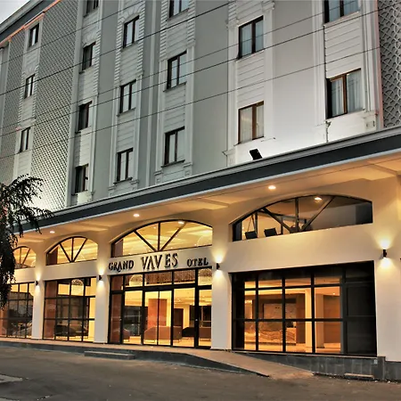 Grand Vaves Hotel-2