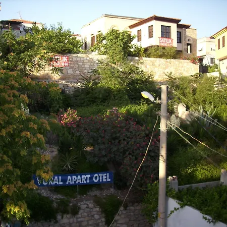 Cesme Vural Apart Hotel-3