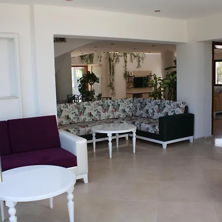 Bronze Hotel-3