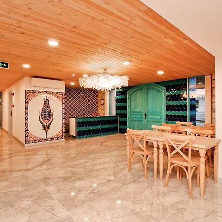 Dam Hotel Lara-3