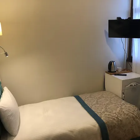 The Void Hotel-2