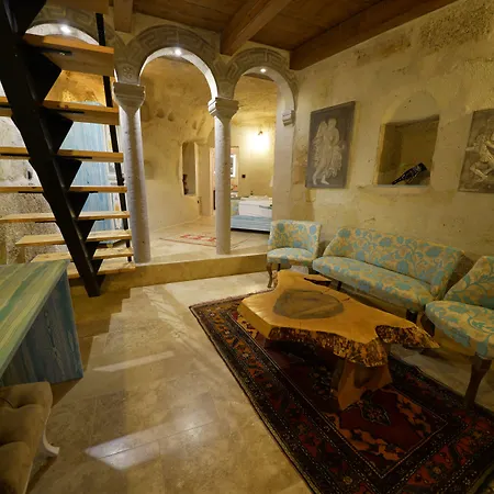 Caftan Cave Suites-3