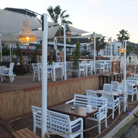Heaven Beach Otel-2
