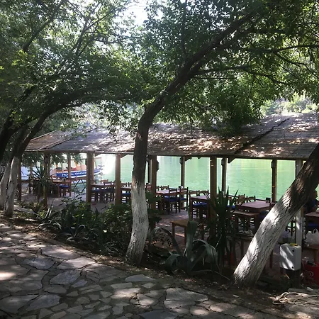 Hotel Riverside-3