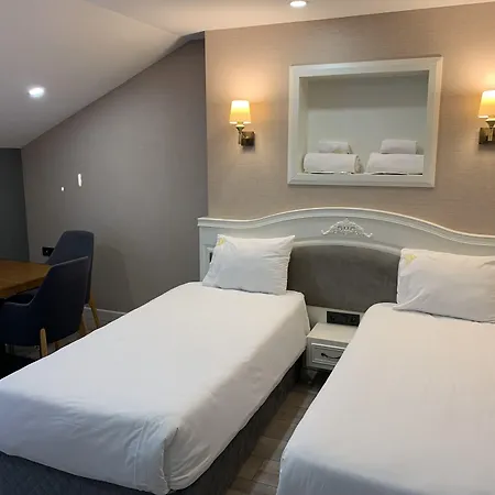 White Golden Suite Hotel-2