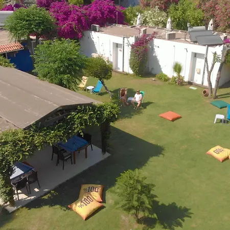 Myndos Bed & Breakfast-3