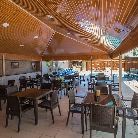 Parus Hotel-2