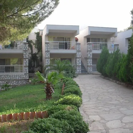 Green Park Suites-2