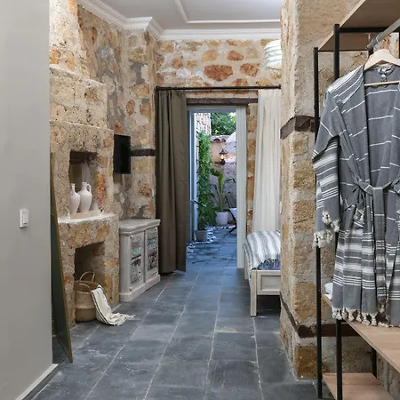 Noa's Boutique Hotel-3