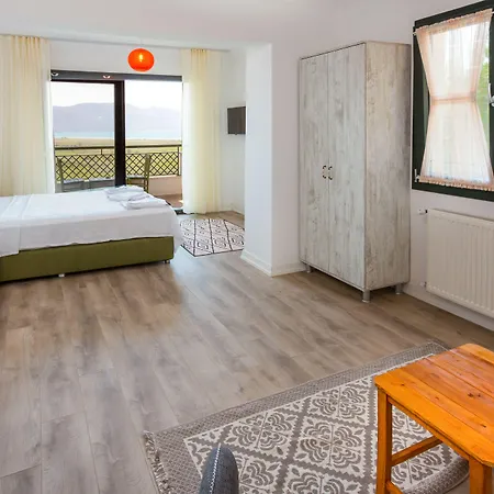 Beacon Hill Suites-2