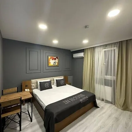 The Core Otel-2
