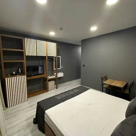 The Core Otel-3