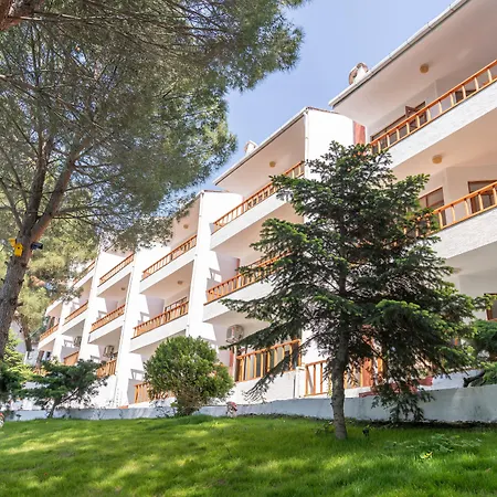 Seasons Park Resort Hotel-3