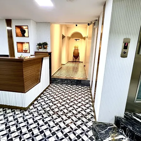 Besiktas Konuk Evi Hotel-3