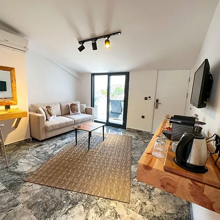 B&B Cabana Life-3