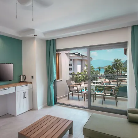 The Ivy Suites-2