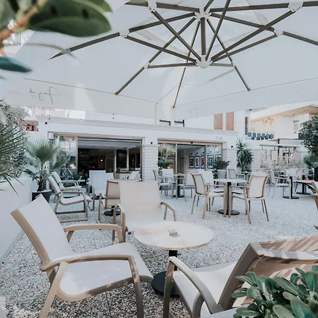 Angelo Coffee Suites-3