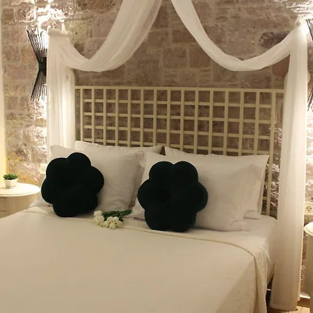 Ina Cunda Art Otel-2
