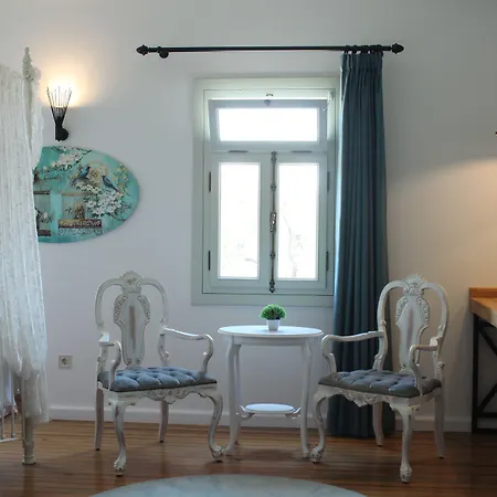 Ina Cunda Art Otel-3