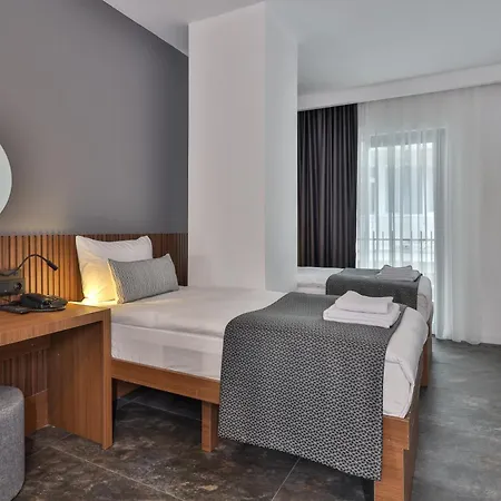 Wolf Of The City Hotel & Spa-2