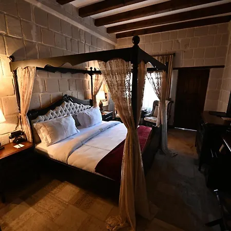 Seraphim Cave Suites & Spa-3