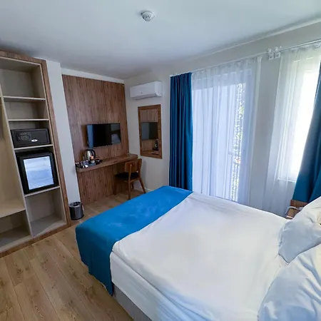 Premier Inn City Antalya-2