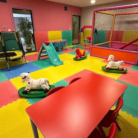 First Joy Hotel-2