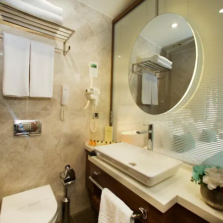 Hotel Momento Golden Horn-3
