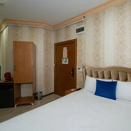 Maxwell Hotel-2