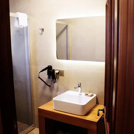 Pintura Urla Hotel-3