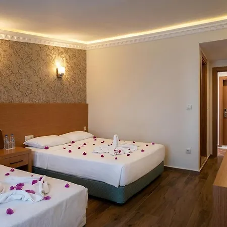 Britannia Hotel-3
