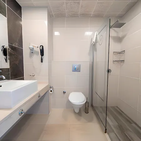 SUPREME BEACH İÇMELER Adults Only-2