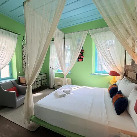 Marge Hotel Adult Only 12 Plus-2