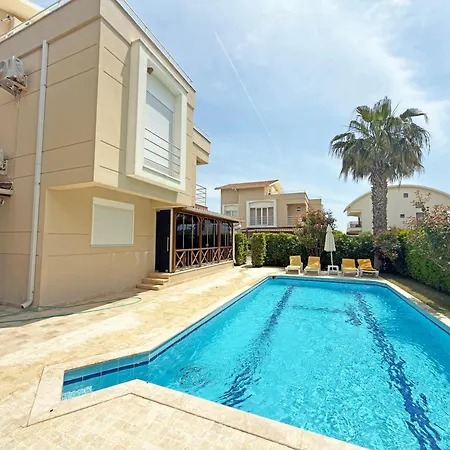 Paradise Town Villa Beltania-2