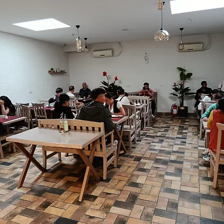 Sultan Hostel & Guesthouse-2