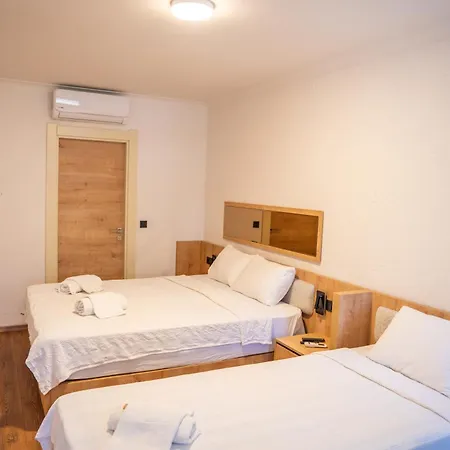 Sunmed Lodge-2