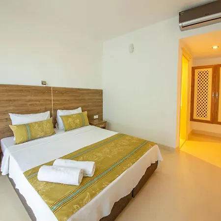 La Moda Beach Hotel-2