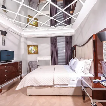 My House Otel-3