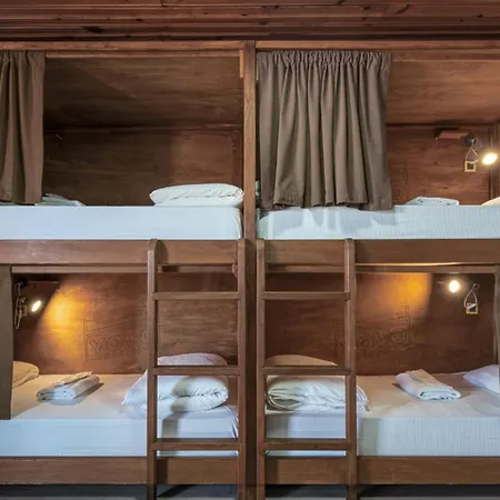 Yolo Hostel-2