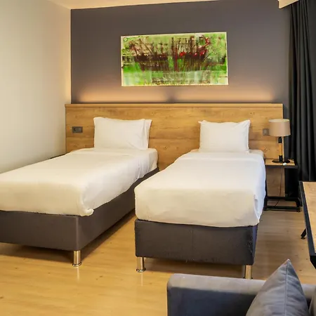 Adresin Hotel-3