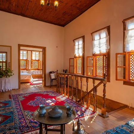 Meymune Valide Konağı-3